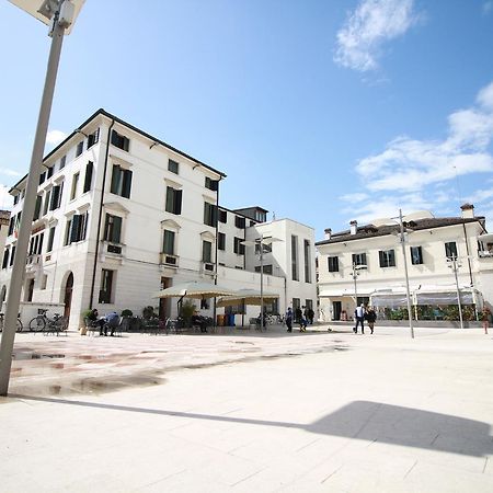 Отель Palazzo Bortolan Тревизо Экстерьер фото