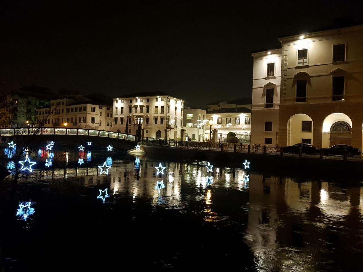 Отель Palazzo Bortolan Тревизо Экстерьер фото